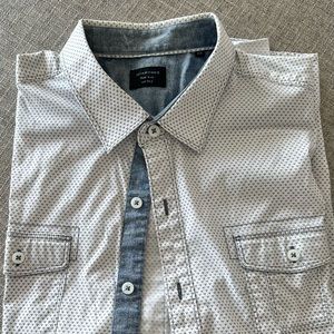 7 Diamons short sleeve button down shirt